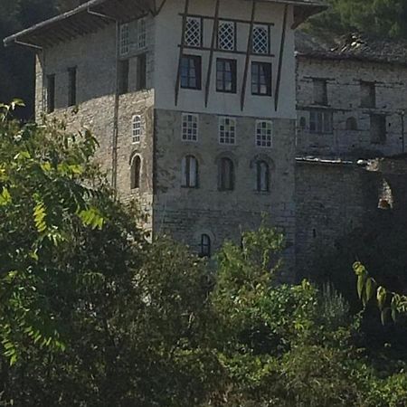 Konaku Guest House Gjirokastër المظهر الخارجي الصورة