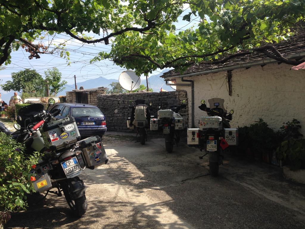 Konaku Guest House Gjirokastër المظهر الخارجي الصورة